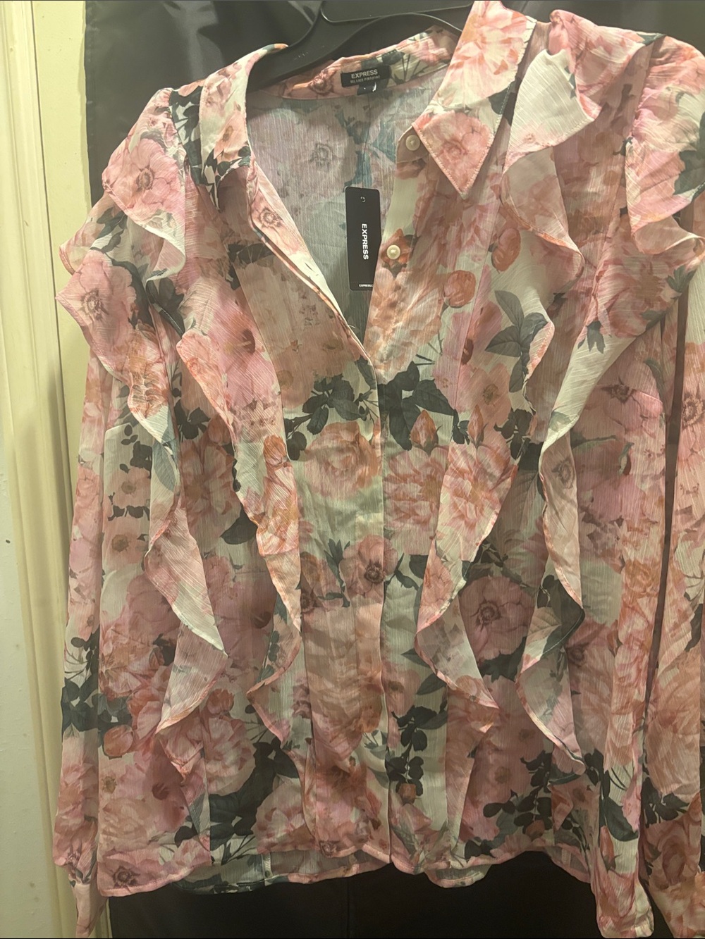 Express Pink Floral Ruffle Blouse